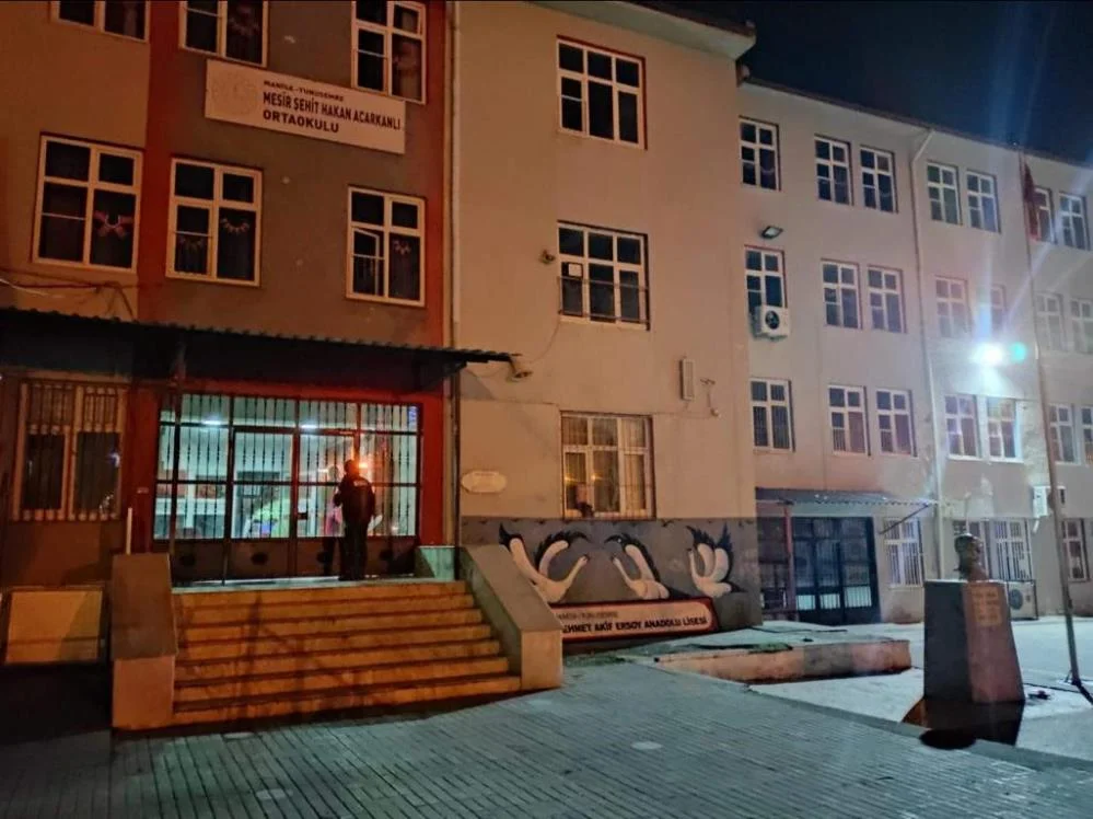 Okullarda gece kontrolü