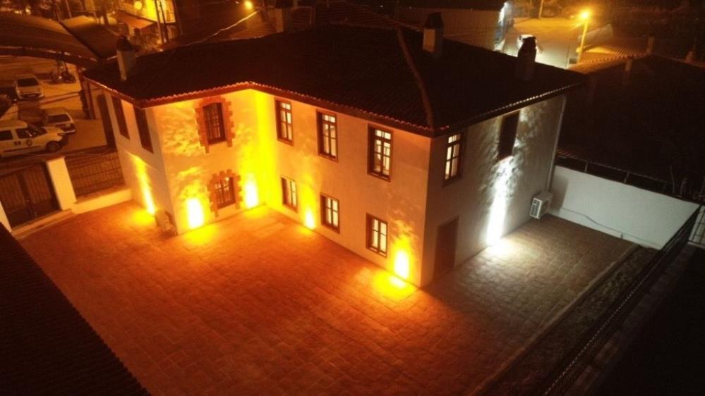 Salihli'de Atatürk Evi'nin restorasyonu